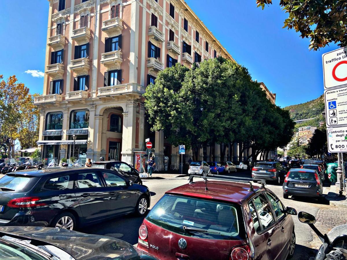 Ferienwohnung Salerno Mare E Luci Deluxe Exterior foto