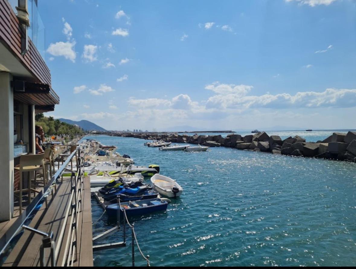Ferienwohnung Salerno Mare E Luci Deluxe Exterior foto